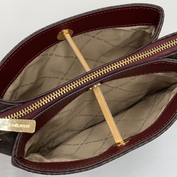 Michael Kors Nicole Lg Triple Compartment Crossbody Merlot - Picture 4 of 11